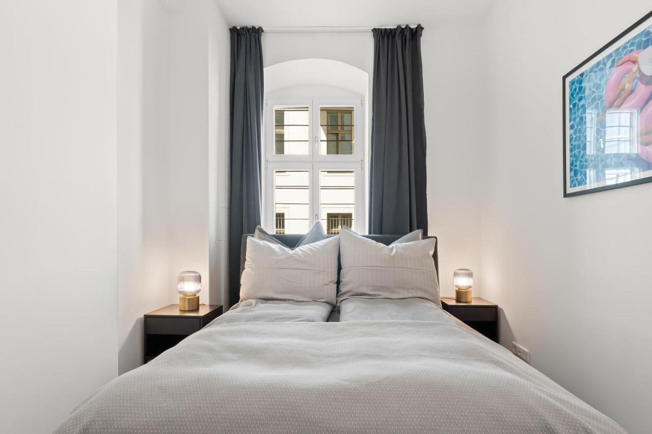 The Strassburger, Stylish 3 Bedroom Apartment In Downtown Berlin Exterior photo