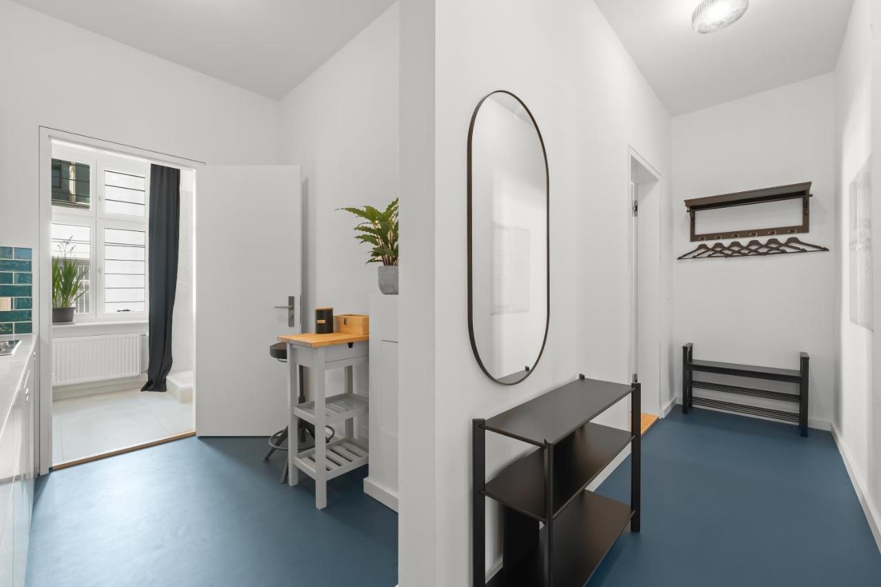 The Strassburger, Stylish 3 Bedroom Apartment In Downtown Berlin Exterior photo